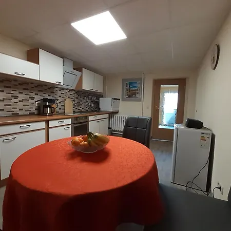 Apartment Ferienwohnung Am Wald
